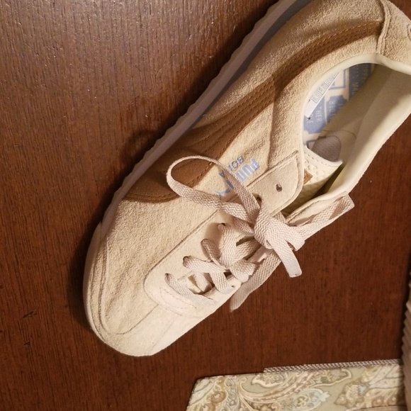 Puma Sneaker.Brand new with box Pigskin Leather - Picture 3 of 3